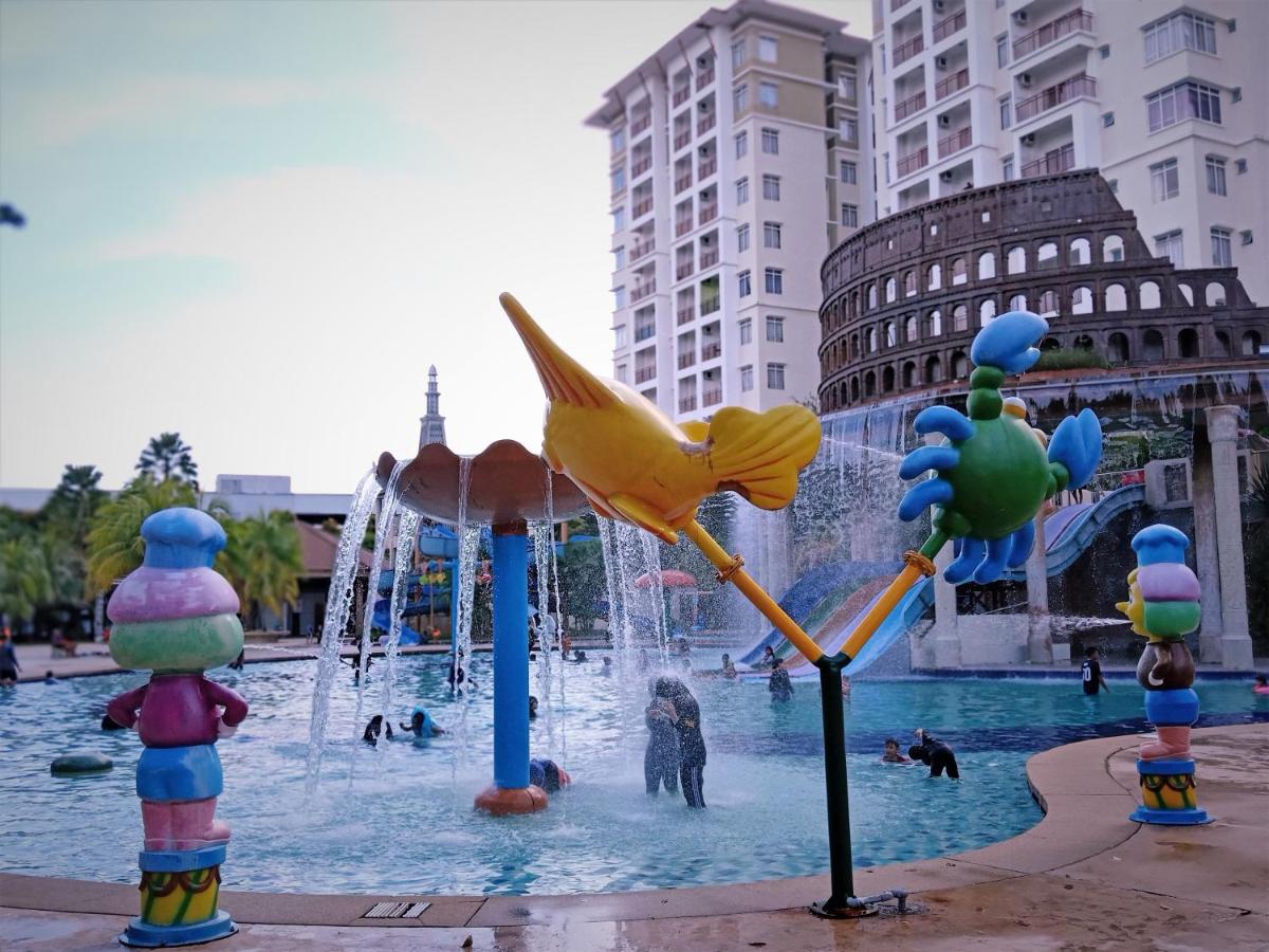 Water park: Melaka Holiday Water Themepark Suites -Go Guesthouse Management Group