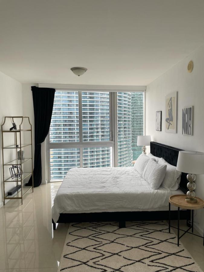 IconBrickell Tower 3 W Residences - 2