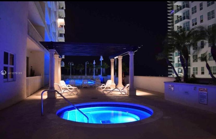 Brickell Apartments with Oceanview - 4