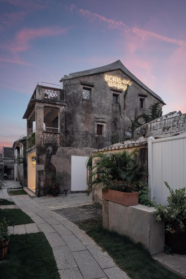 Image: Shenzhen DaPeng Unijoy Guesthouse