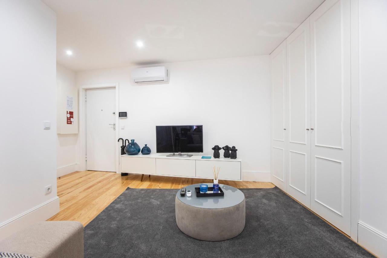 Elegant Downtown 1BR Flat w/ AC by LovelyStay - 2