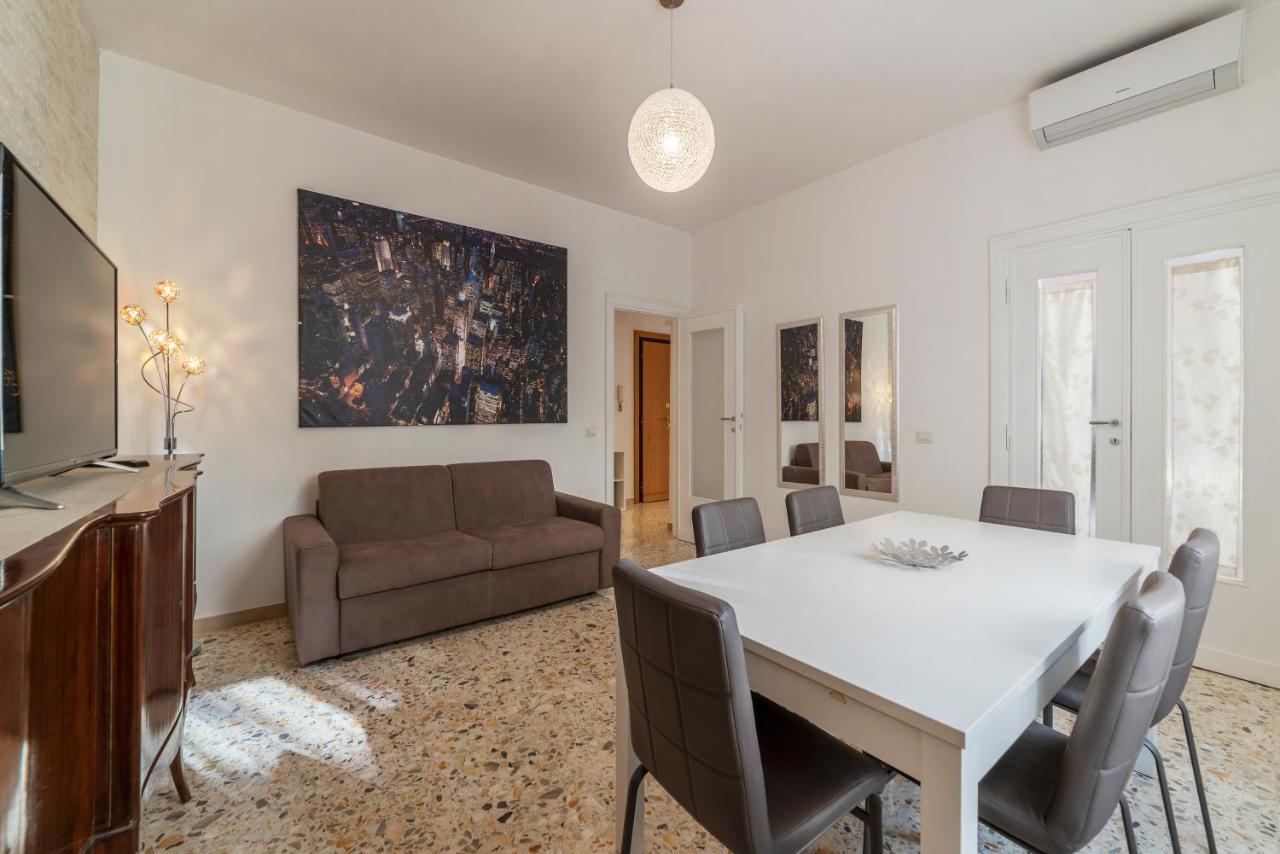 GuestHost - Musei Vaticani & Cipro MM Apartment - 4