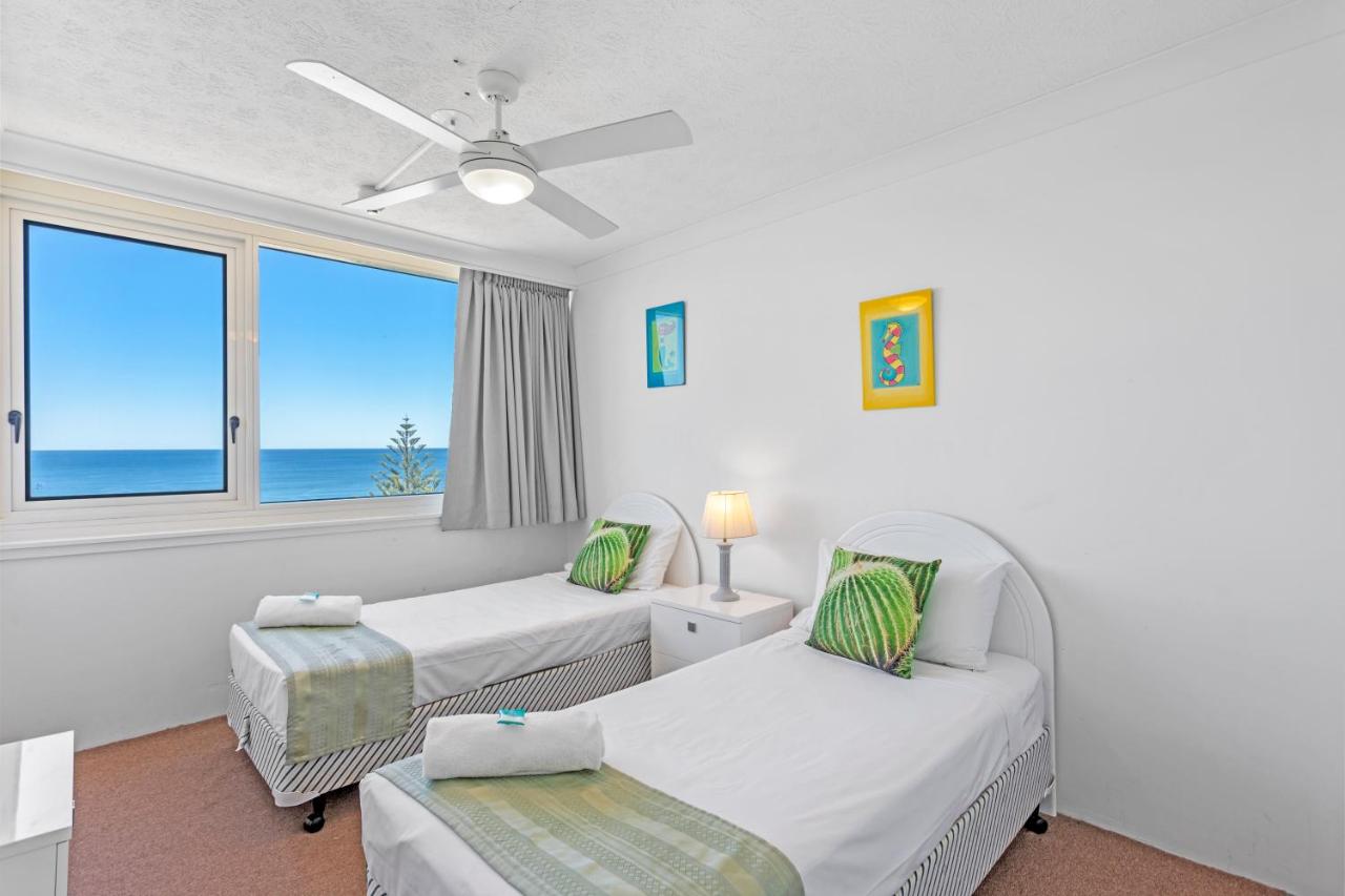 Southern Cross Beachfront Holiday Apartments photo
