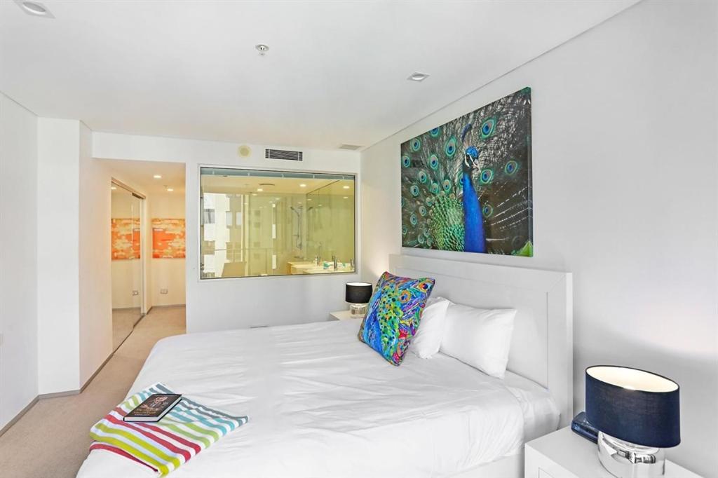 Ambience on Burleigh Beach photo