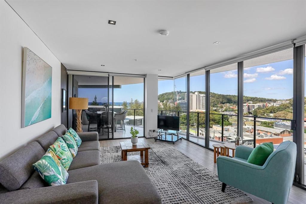 Ambience on Burleigh Beach photo