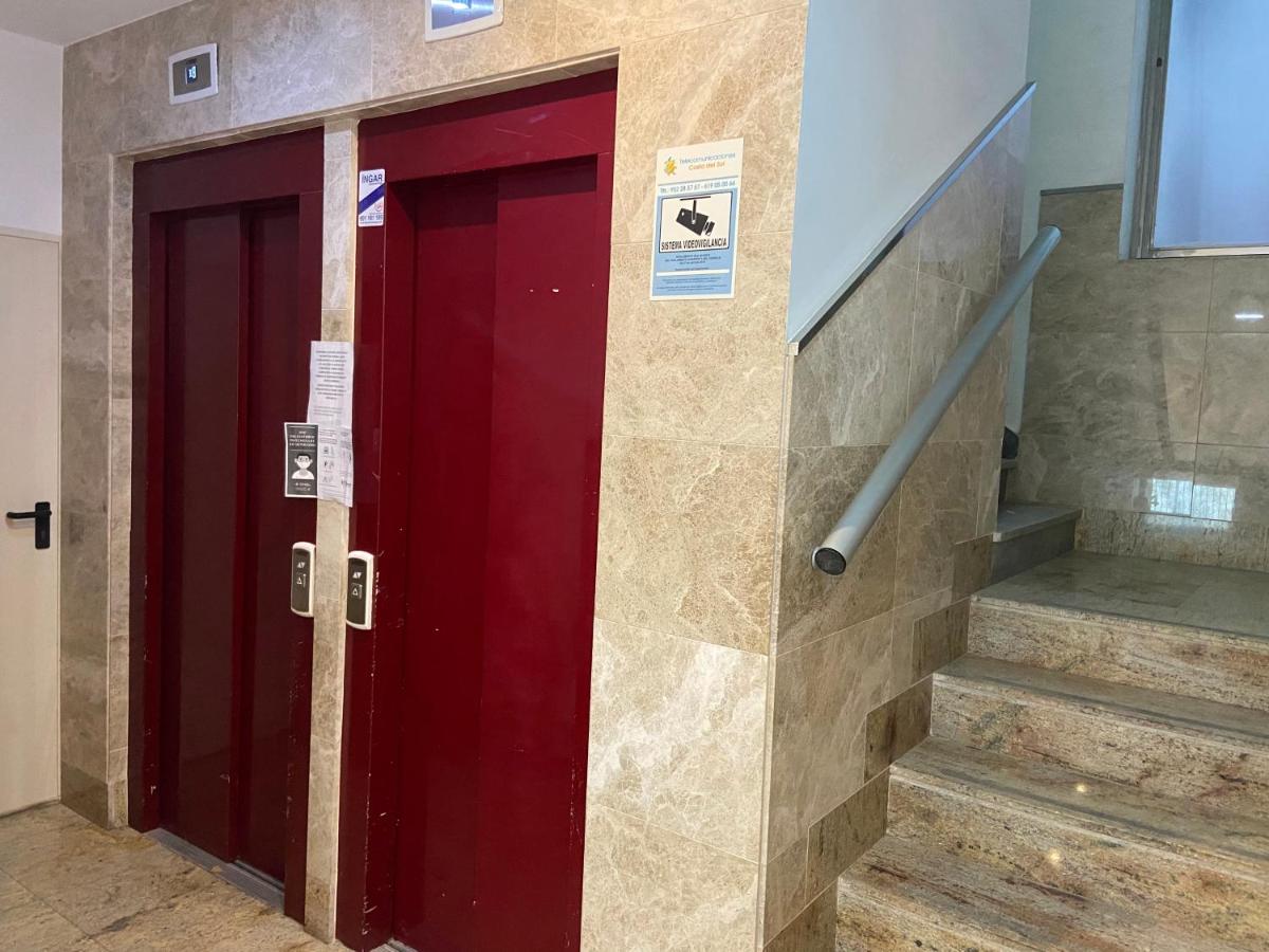 Malagueta Beach Front Mediterranean Apartment - 5