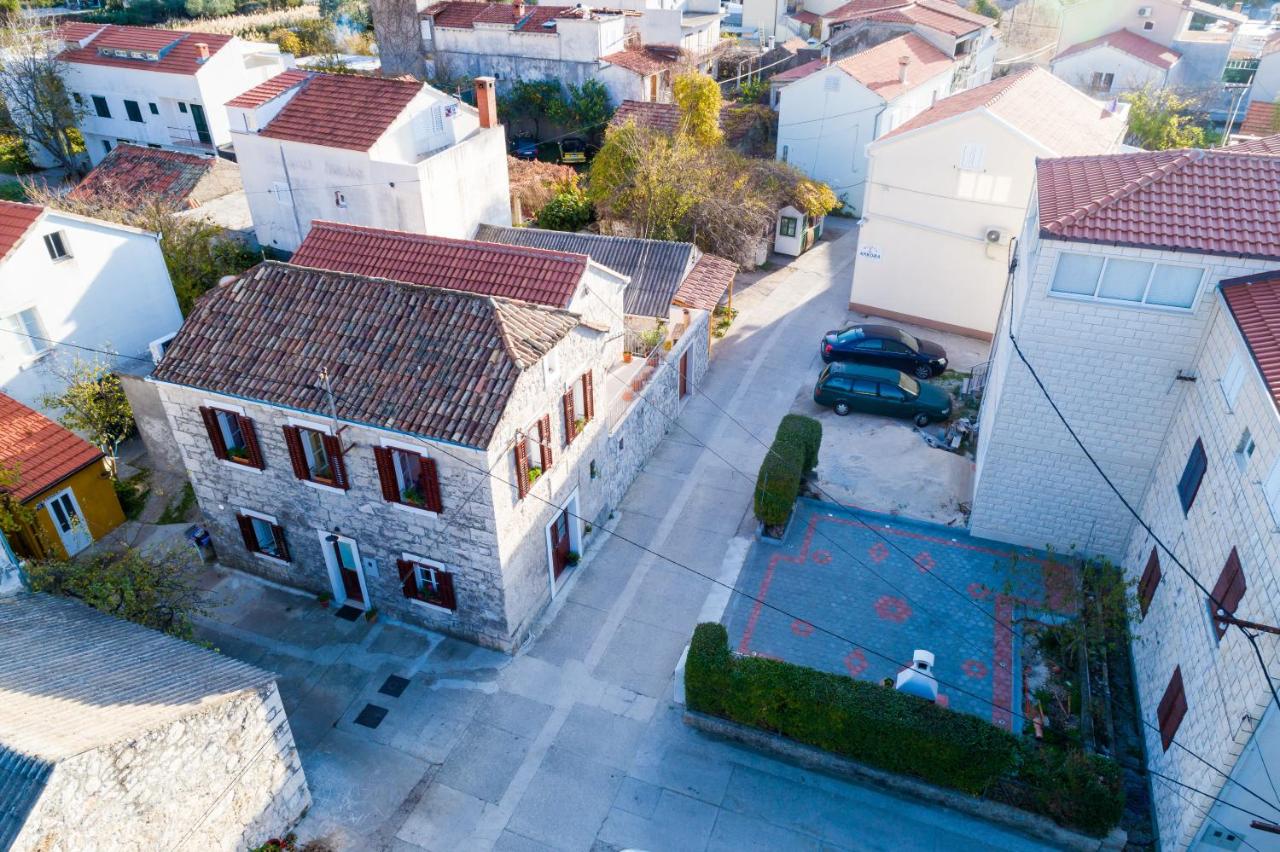 Villa Nives photo
