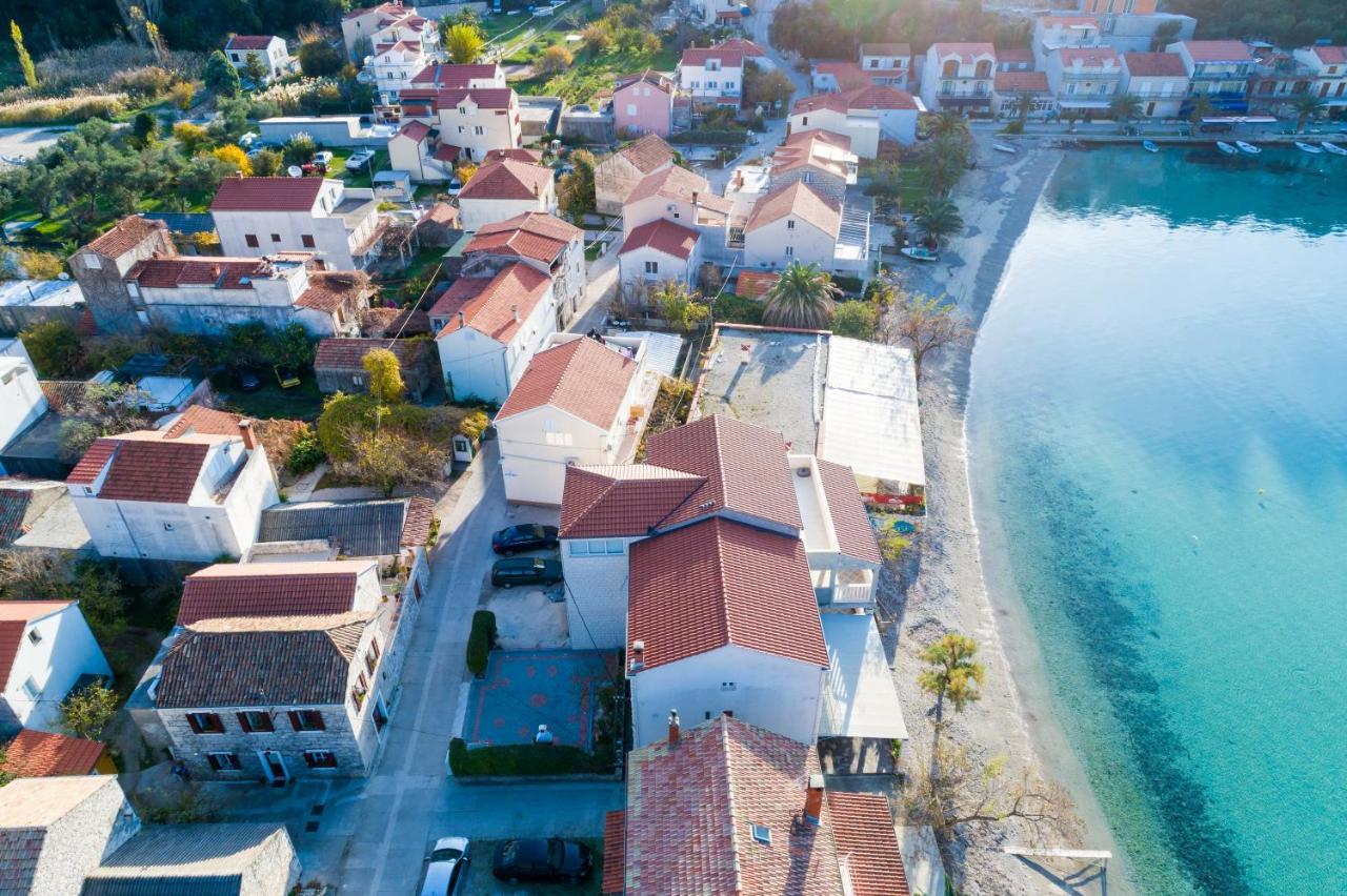 Villa Nives photo