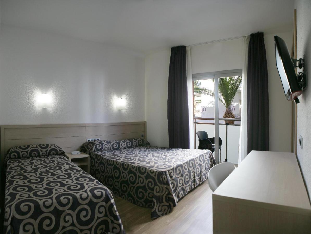 Hotel Tossa Beach Center, Tossa de Mar, Spain - Booking.com