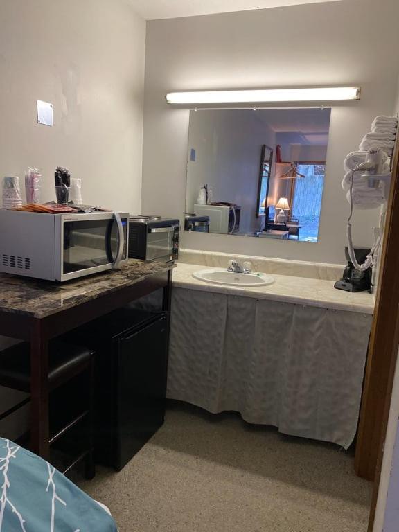 Michael's Motel — photo 10
