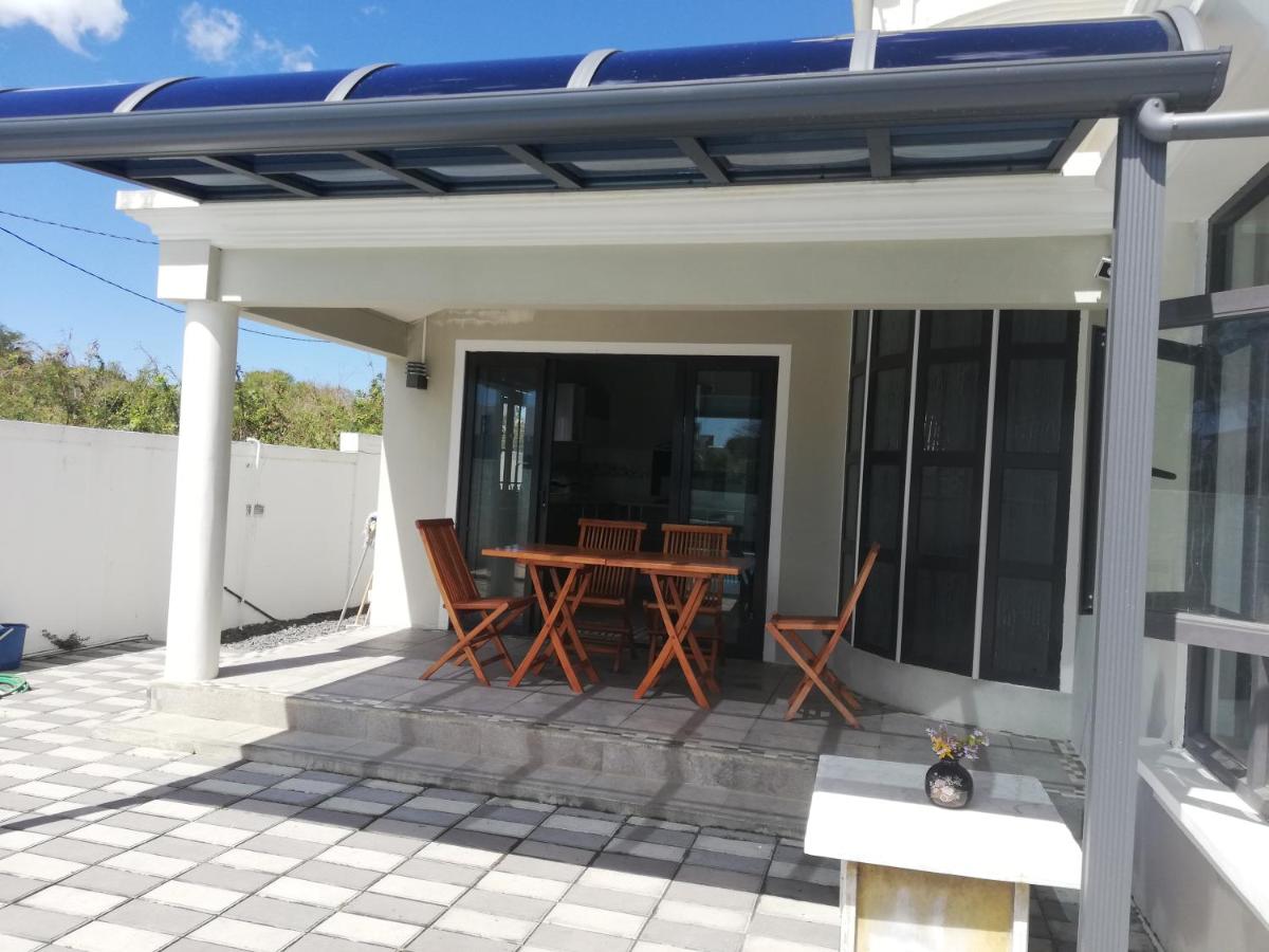 Vanz Villa - 2