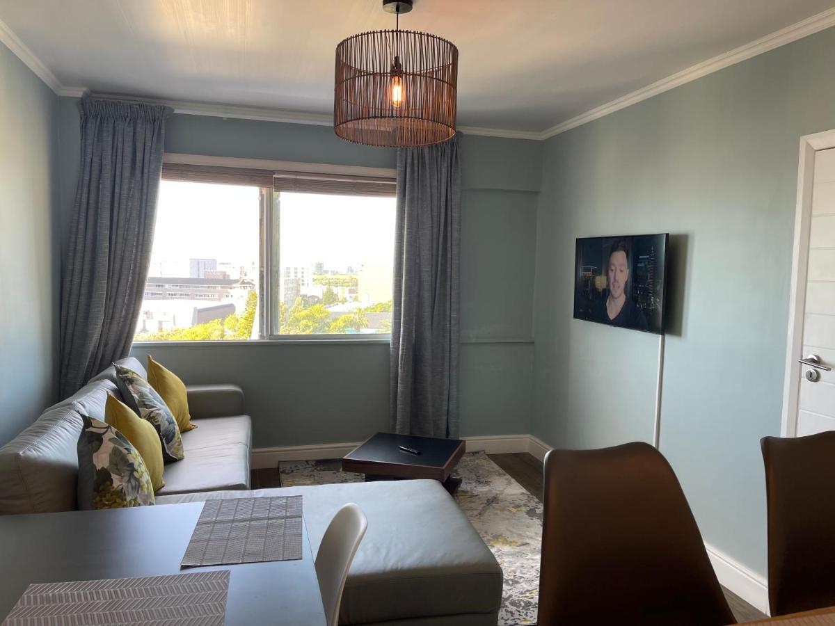 CJ’s OceanCityView Modern Secure 1 bed apartment - 2