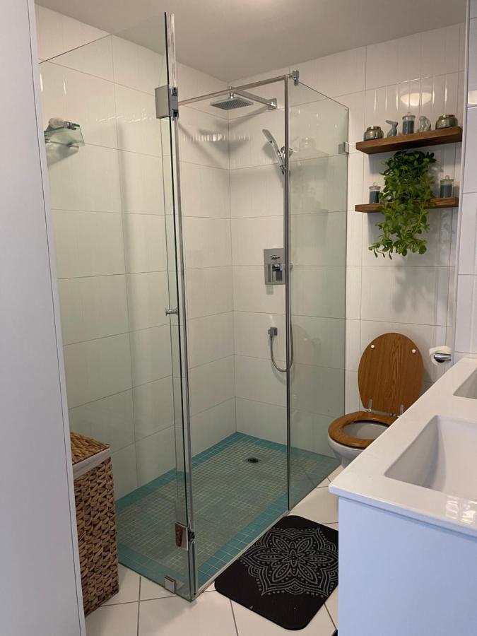 CJ’s OceanCityView Modern Secure 1 bed apartment - 3