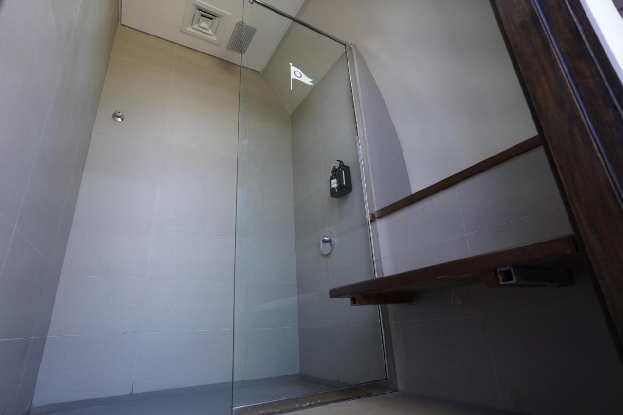 Bab Al Nojoum Hudayriyat Camp - 3