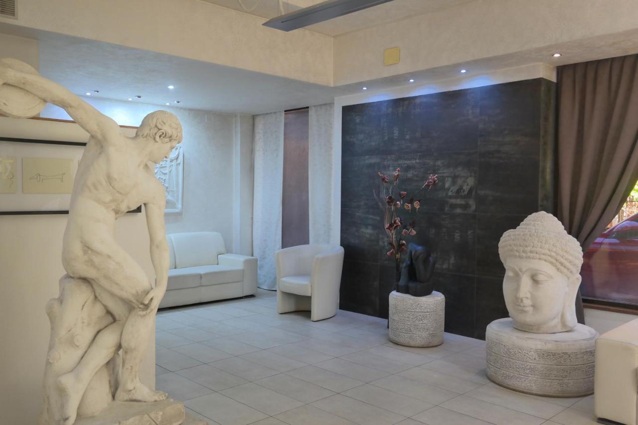 City of Art Venice LLoyd - 3