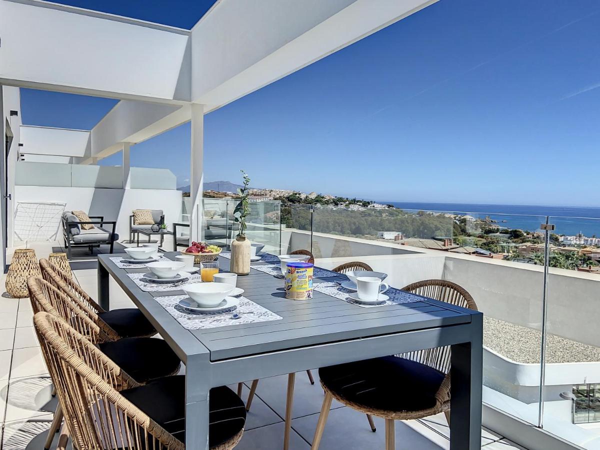 Via Celere 2335 Luxury Sea View Penthouse, Casares ...