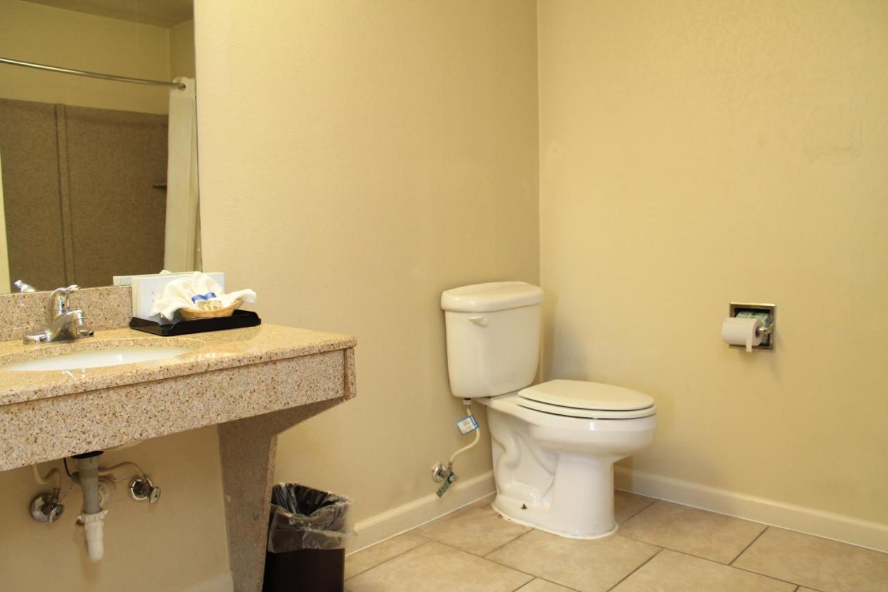 BEST WAY INN — photo 20