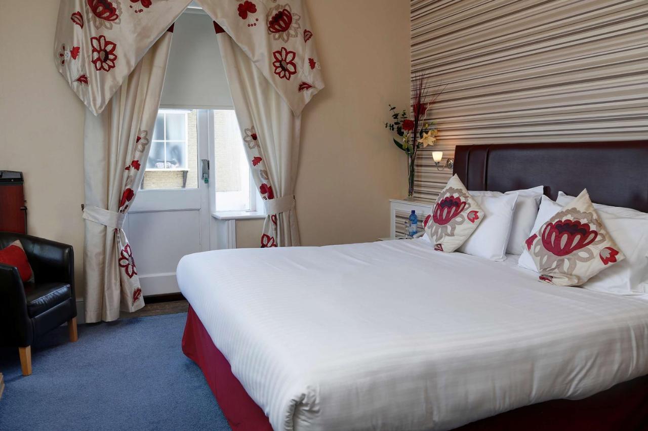 BEST WESTERN New Holmwood Hotel - Laterooms