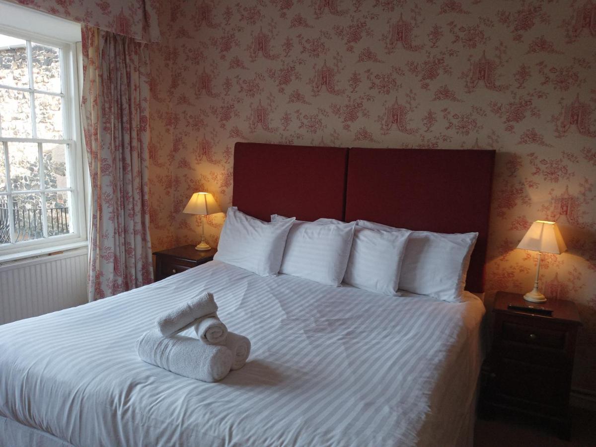 Blue Bell Hotel - Laterooms