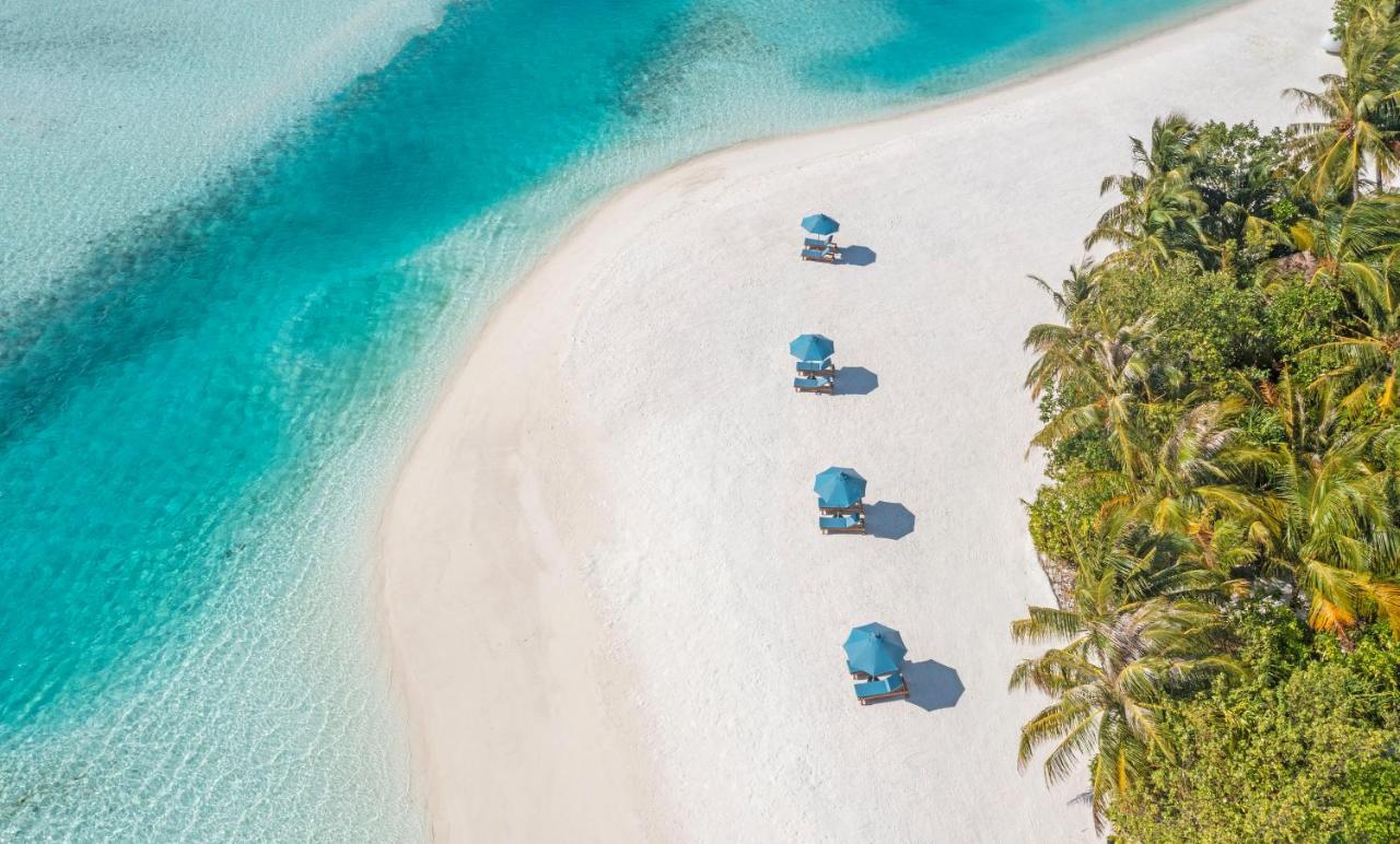 Hotel, plaża: Naladhu Private Island Maldives