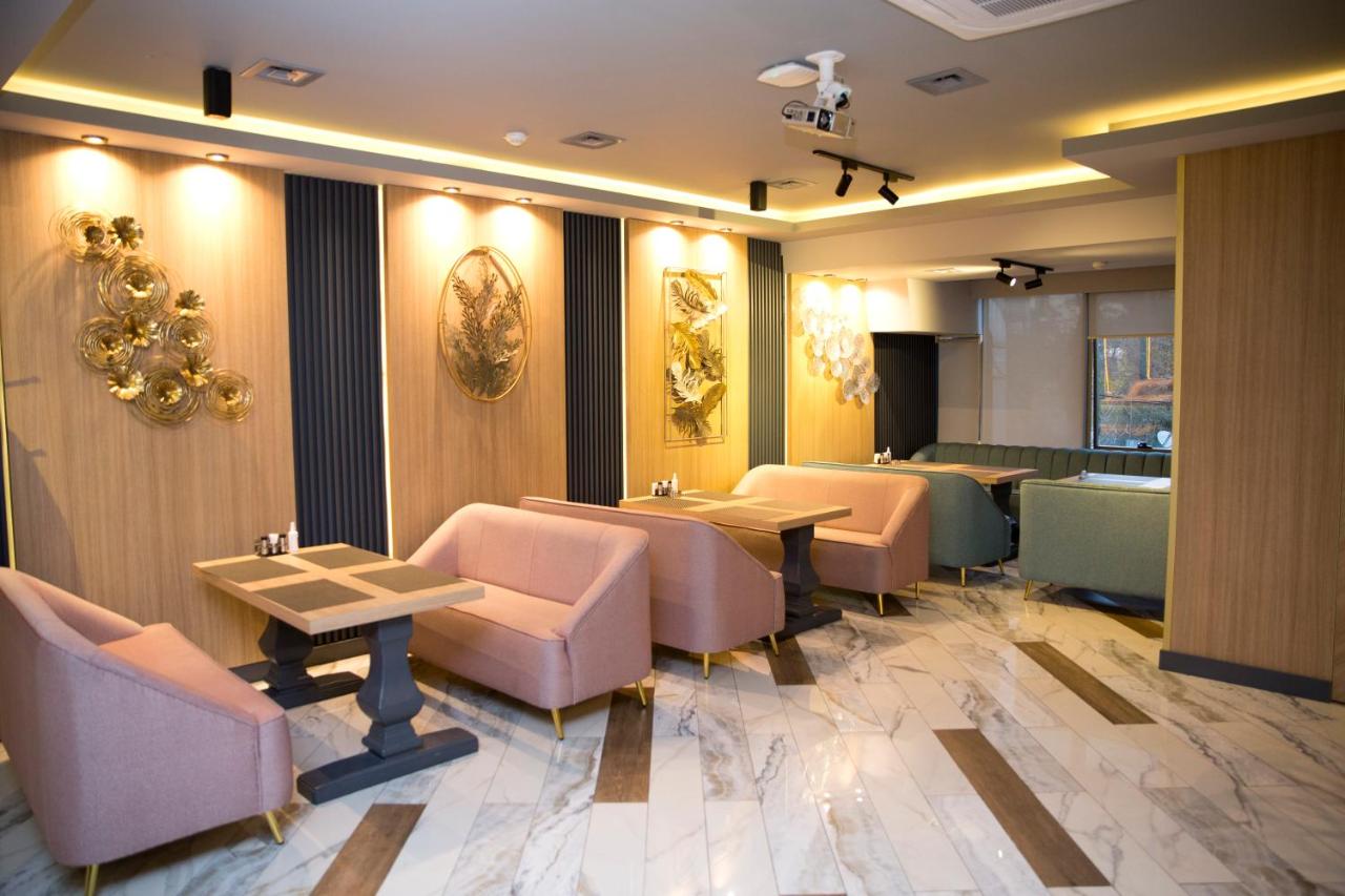 Kristal Inn Hotel photo