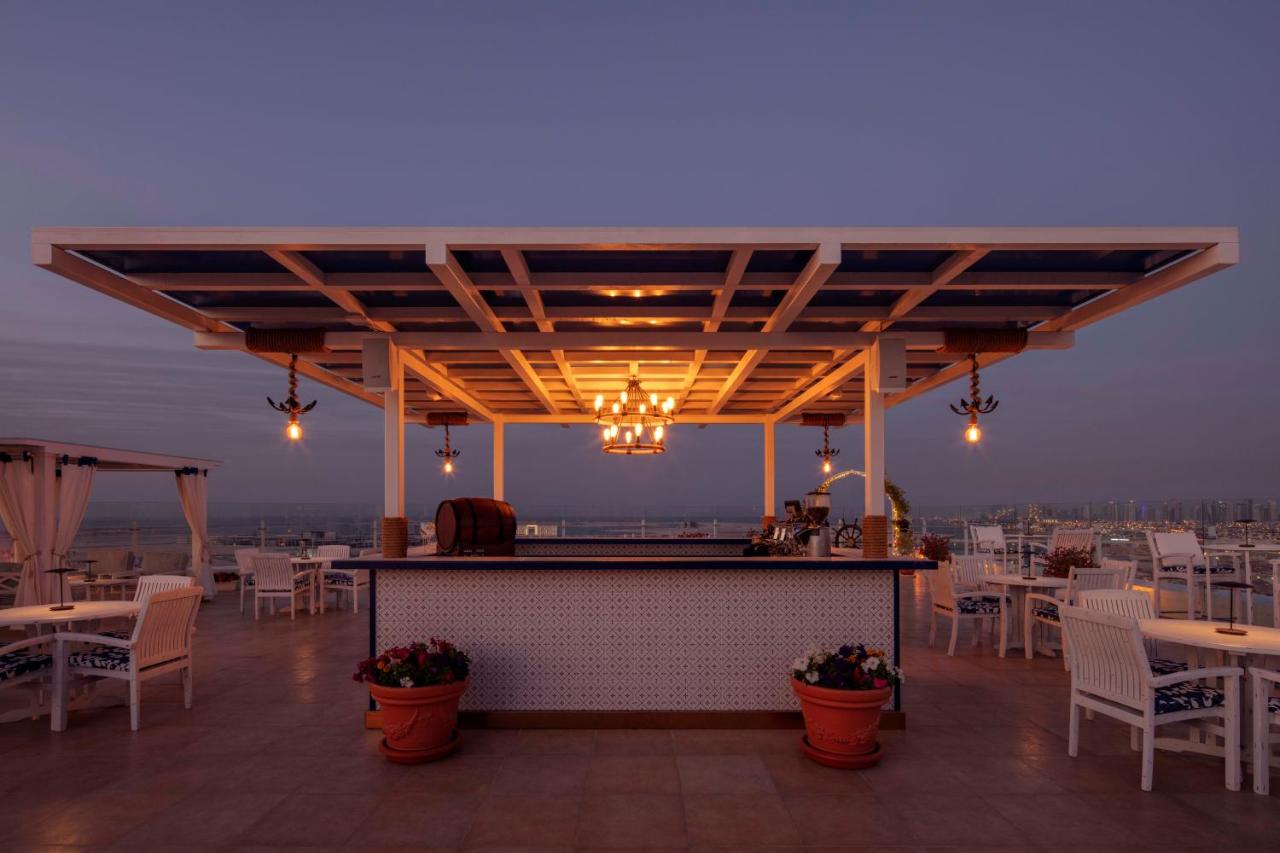 Hyatt Regency Dubai - Corniche photo