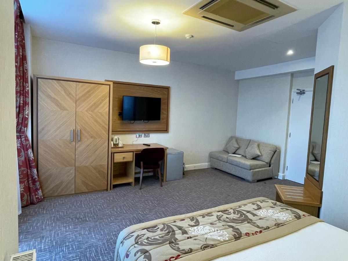 Best Western Homestead Court Hotel photo