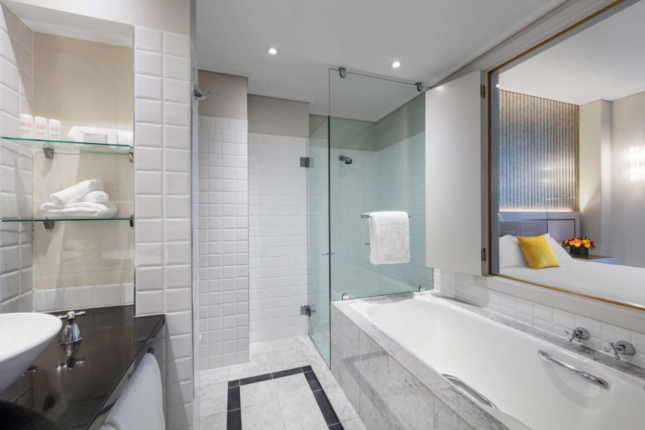 Radisson Blu Plaza Hotel Sydney photo