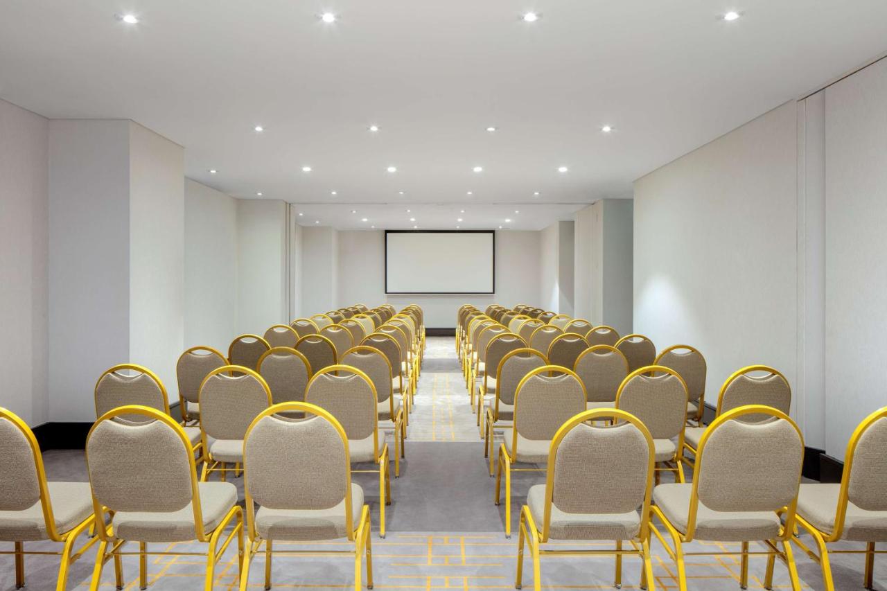 Radisson Blu Plaza Hotel Sydney photo