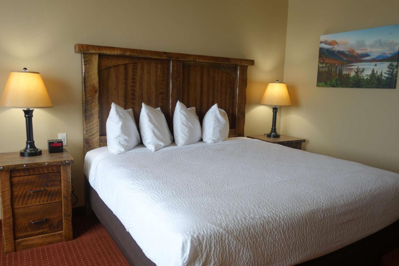 Glacier International Lodge — photo 21