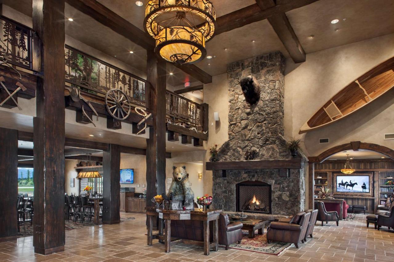 Glacier International Lodge — photo 6