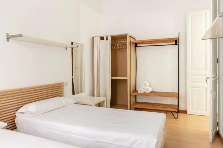 BELLAFILA GOTHIC - 2