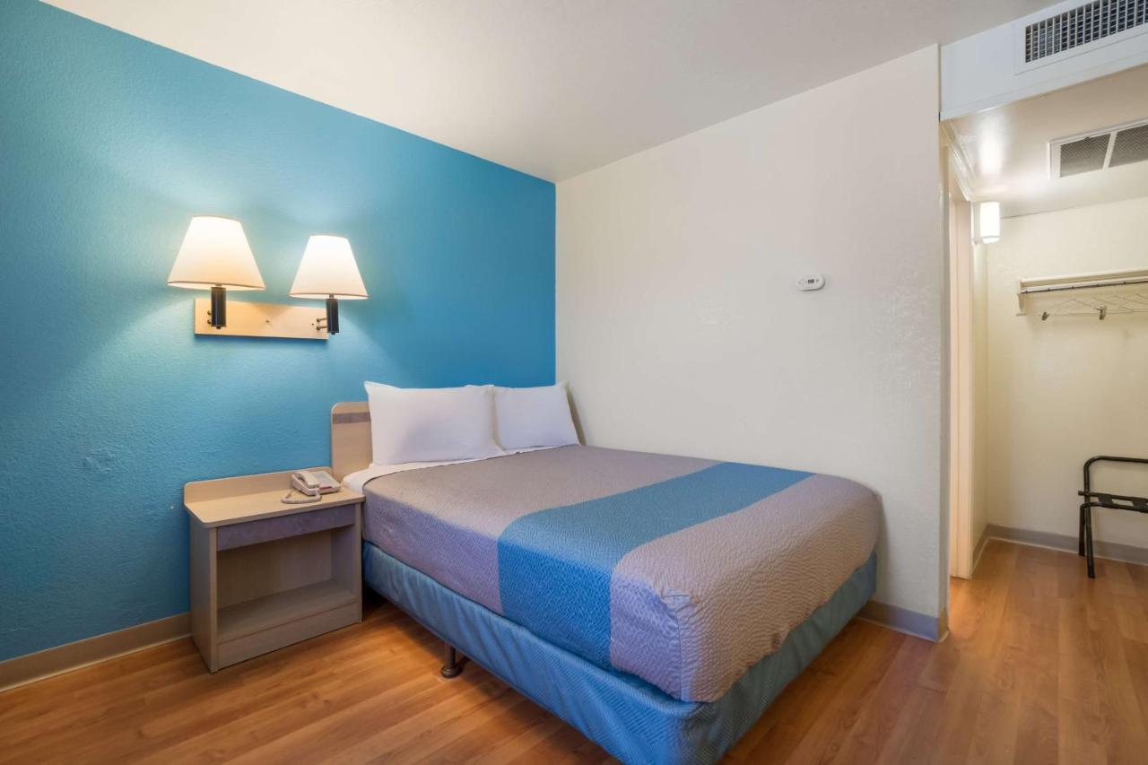 Le Master Motel — photo 11