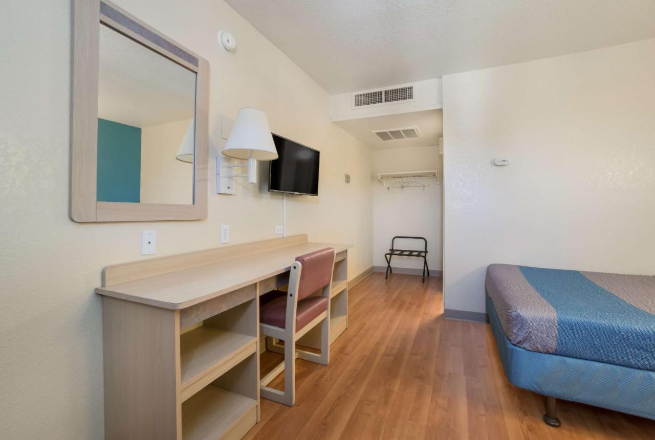 Le Master Motel — photo 18