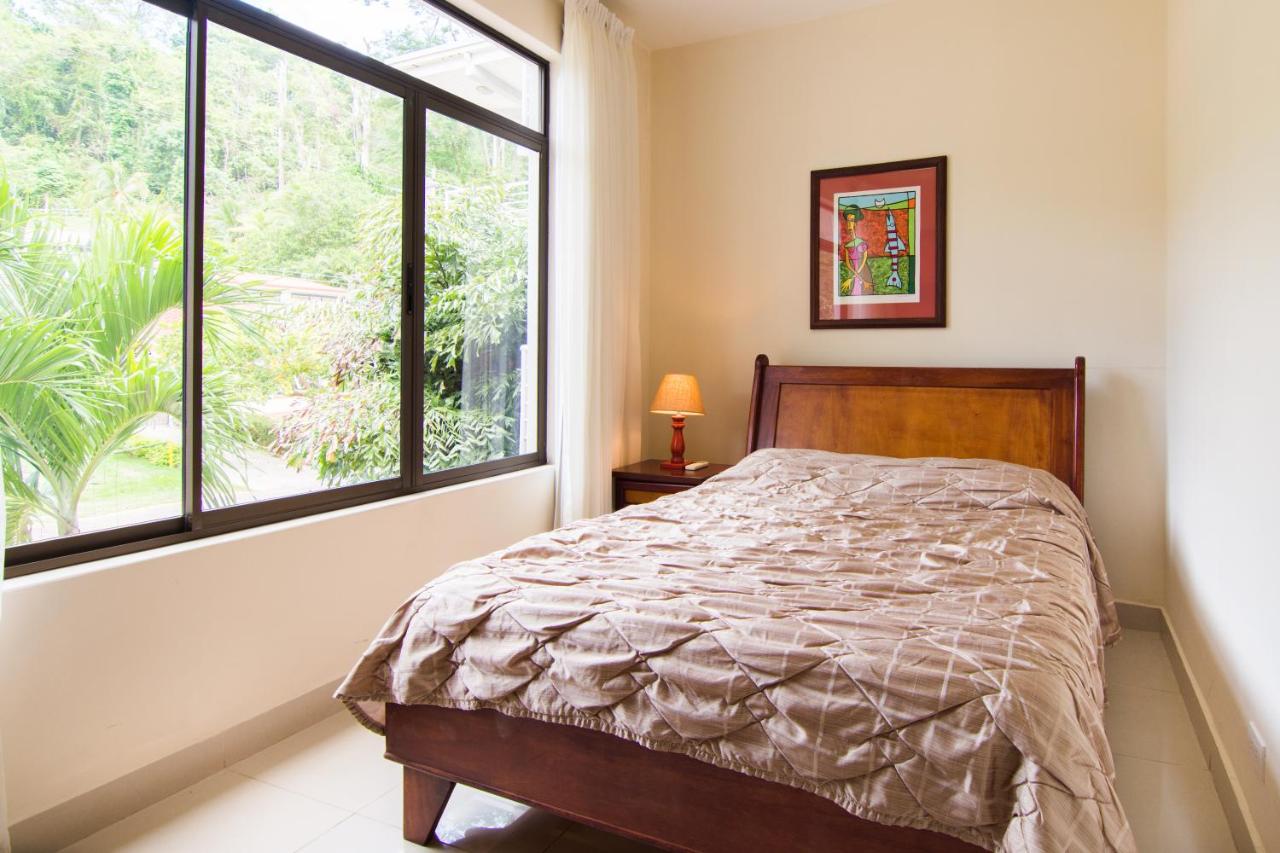 Hotel Punta Leona photo