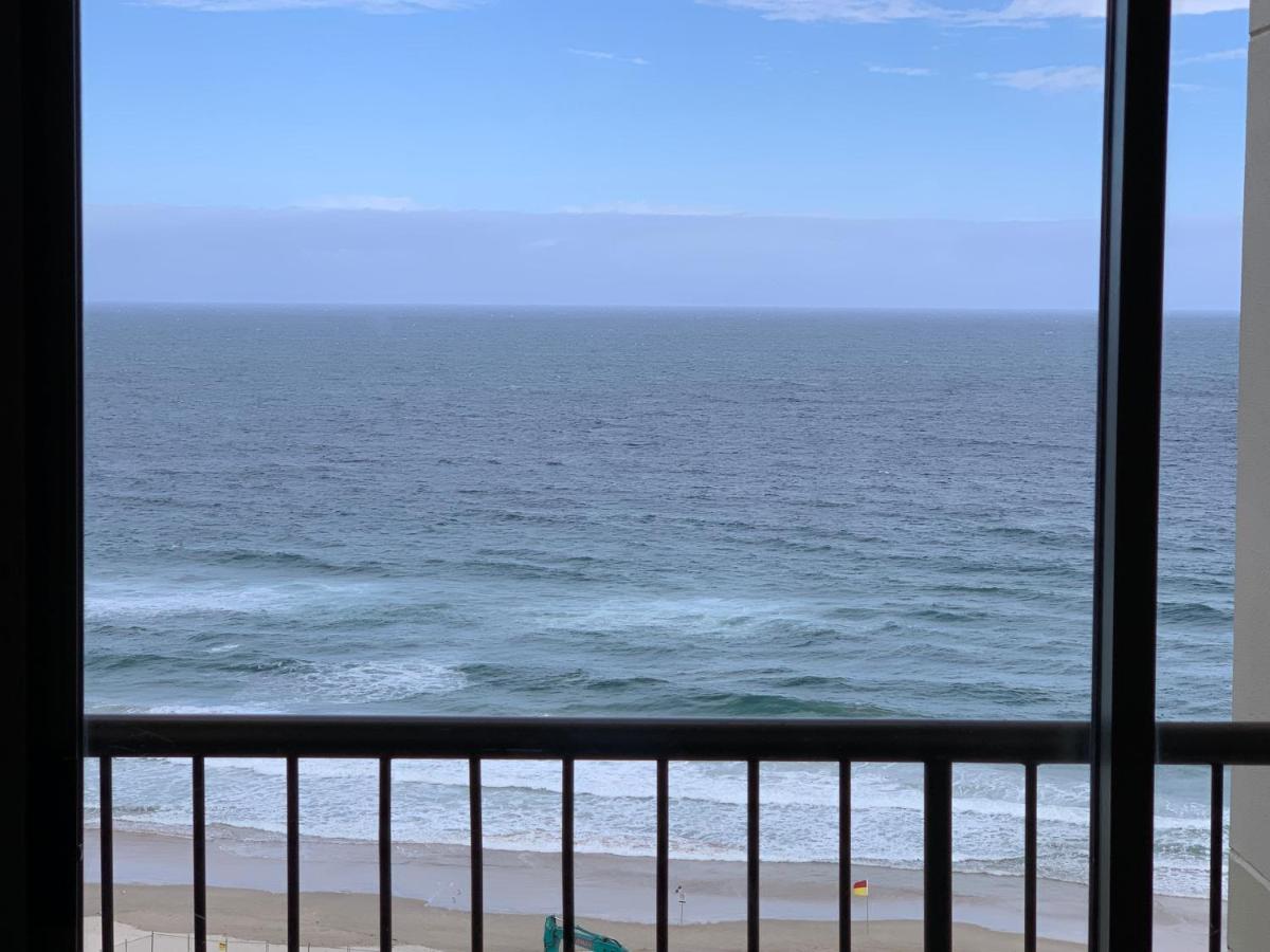 Norfolk Luxury Beachfront Apartments photo