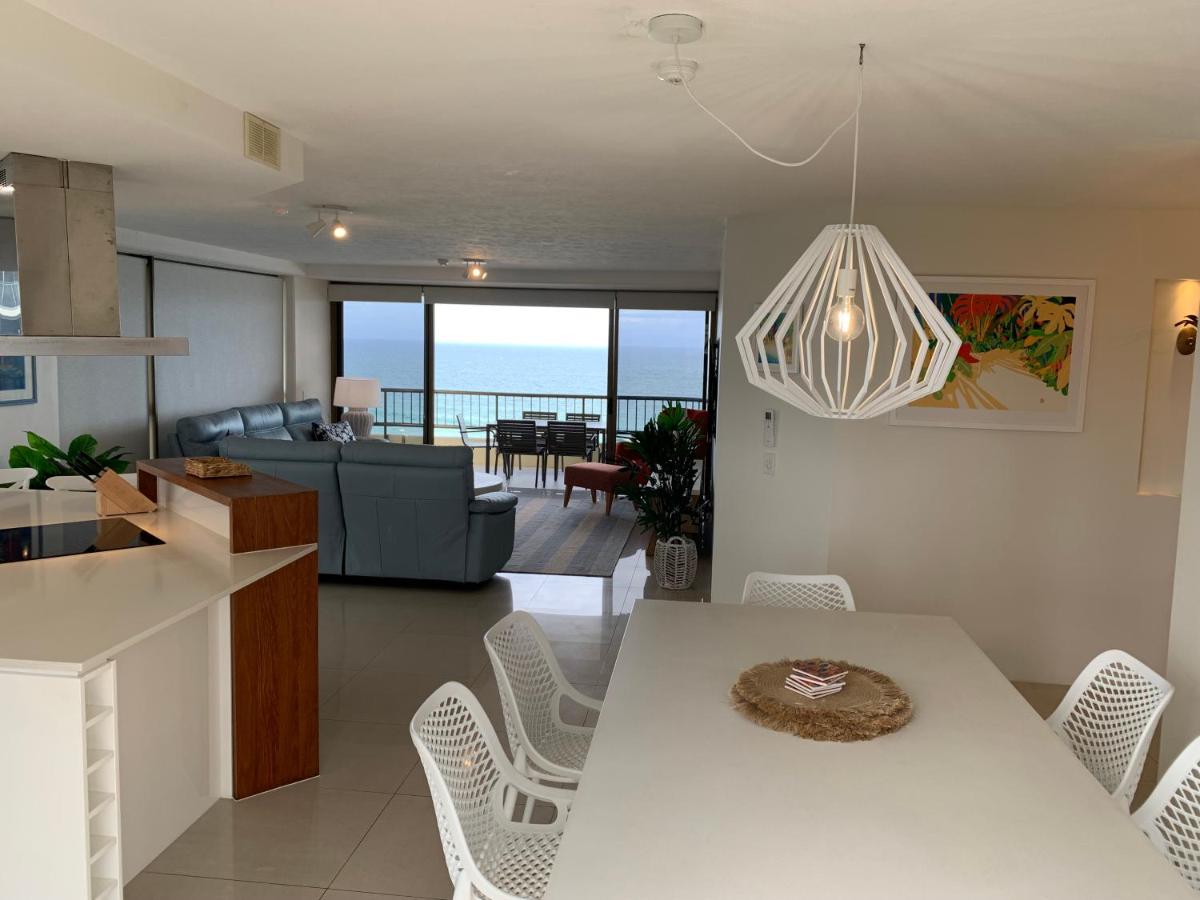 Norfolk Luxury Beachfront Apartments photo