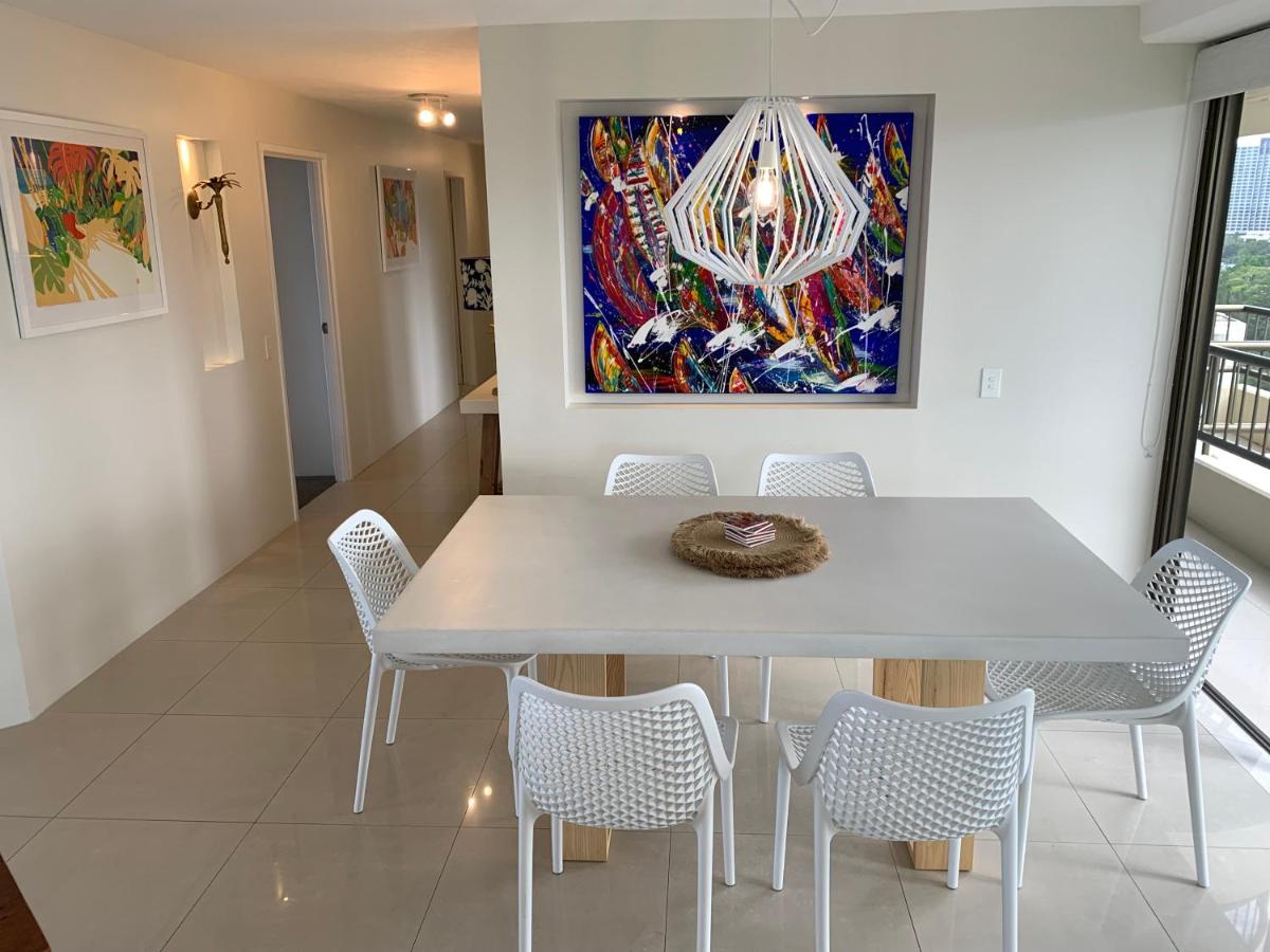 Norfolk Luxury Beachfront Apartments photo
