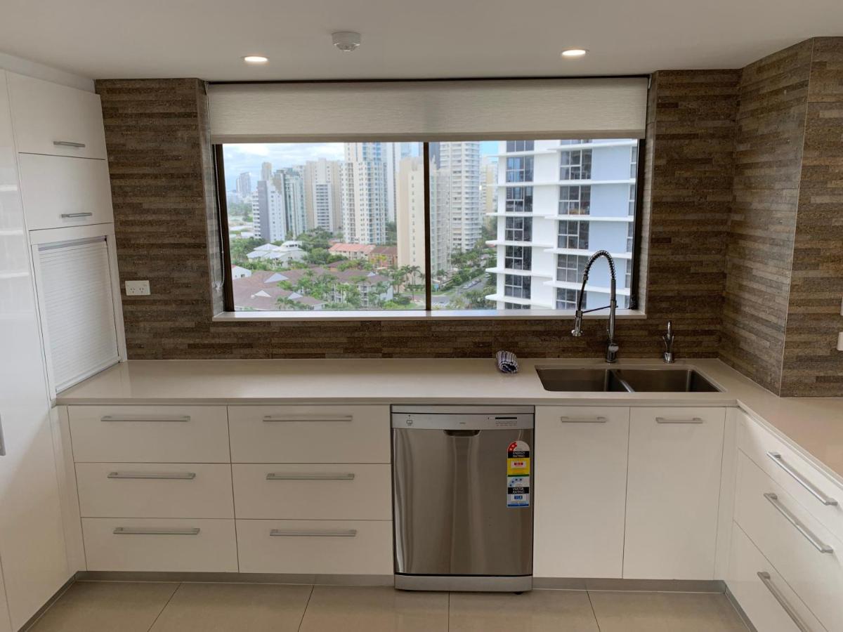 Norfolk Luxury Beachfront Apartments photo