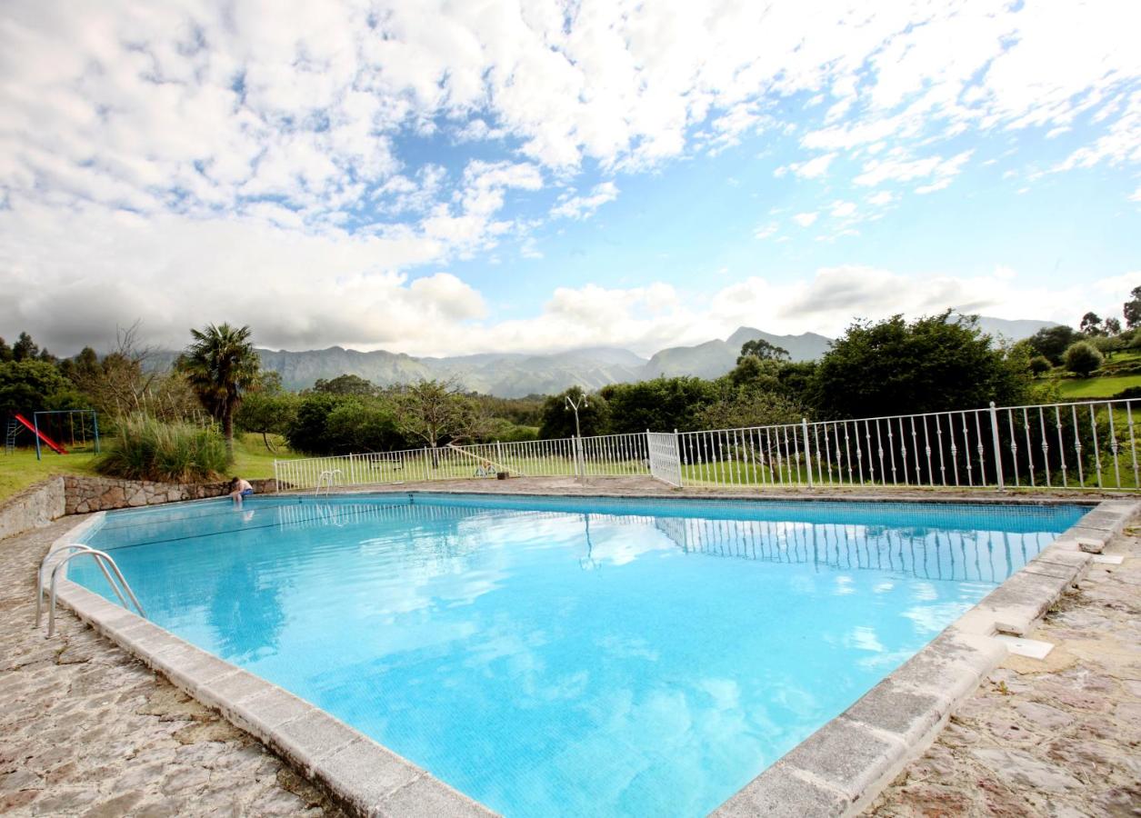 Apartamentos Turísticos Las Nieves, Po, Spain - Booking.com