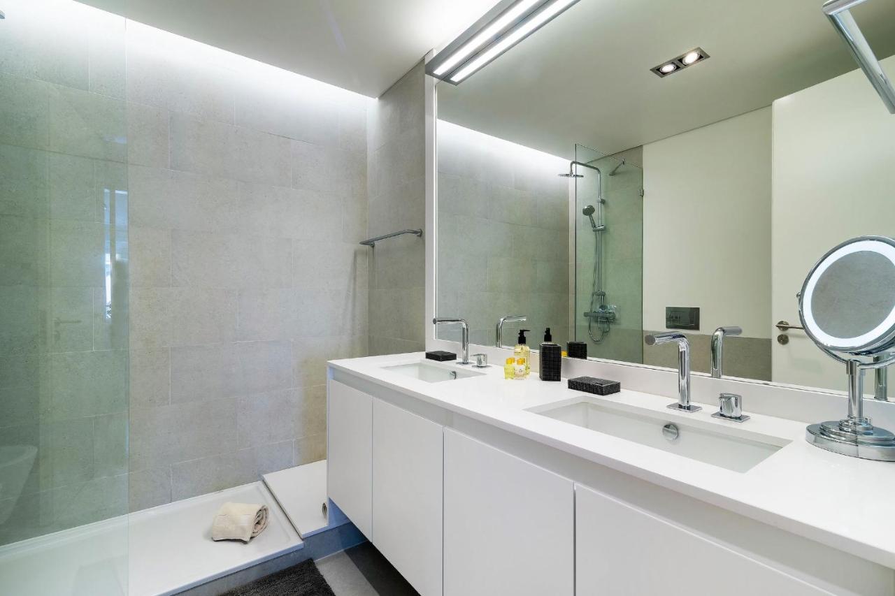 Stunning 2BDR Apartment in Chiado by LovelyStay - 3