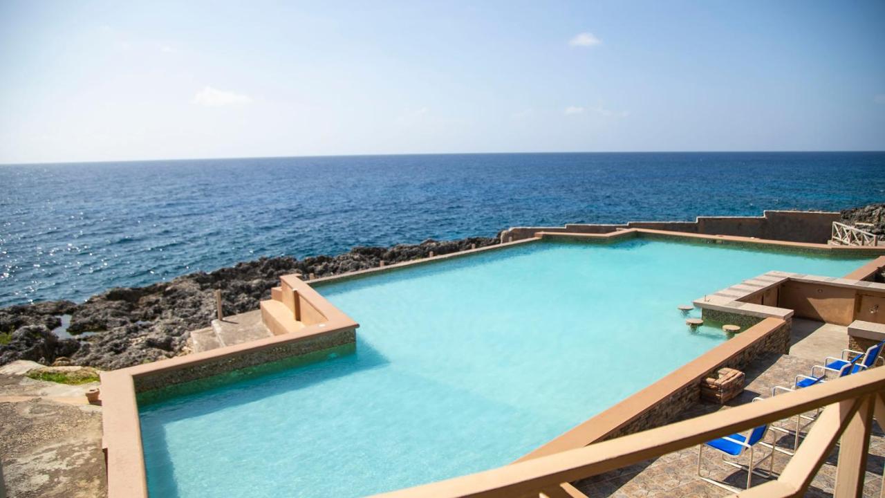 Negril Beach Front on The SOV - 4