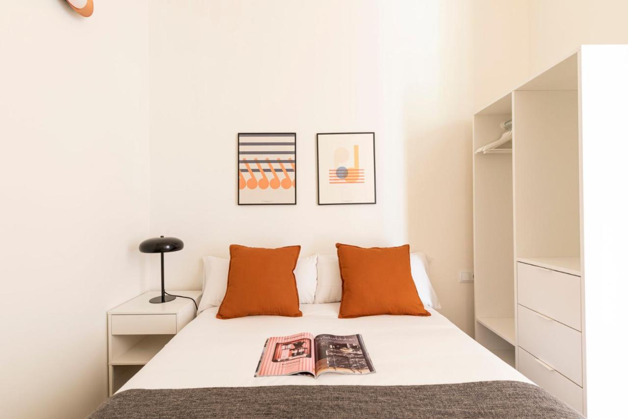 Apartment AB Centric Universitat II, Barcelona, Spain ...