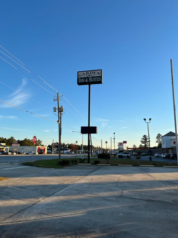 Garden Inn & Suites — photo 19