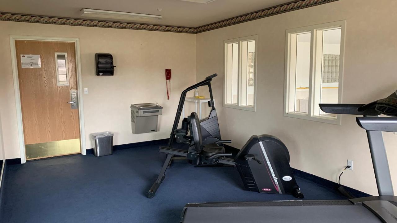 Fairbridge Inn and Suites - Miles City — photo 13