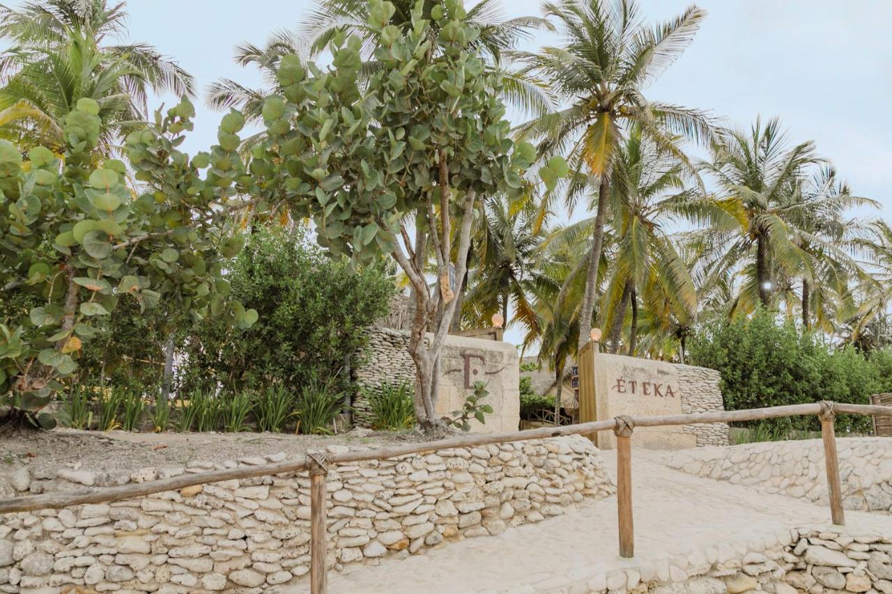 Éteka Slow Beach Hotel photo