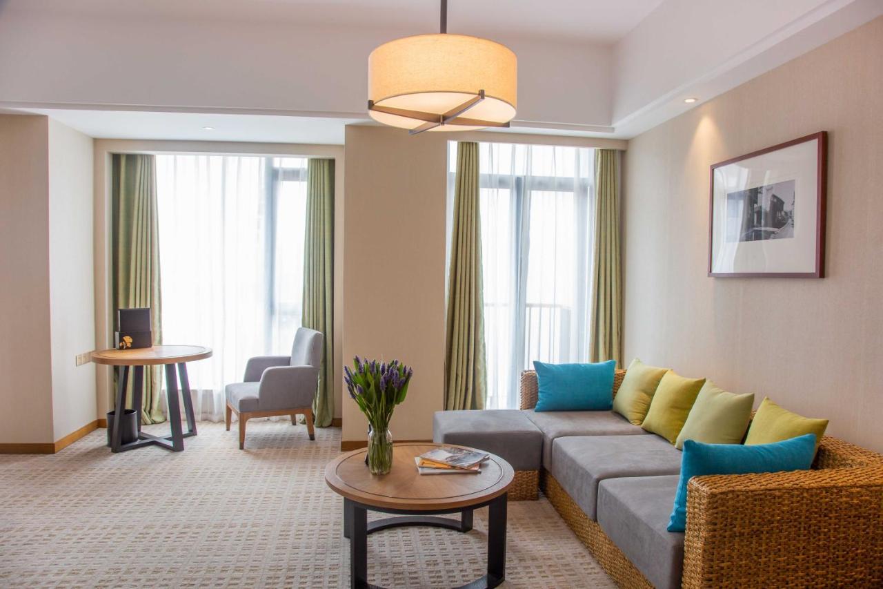 InterContinental Sancha Lake, an IHG Hotel photo