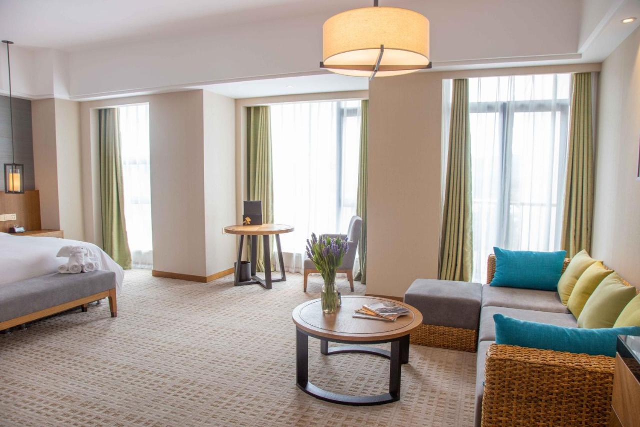 InterContinental Sancha Lake, an IHG Hotel photo