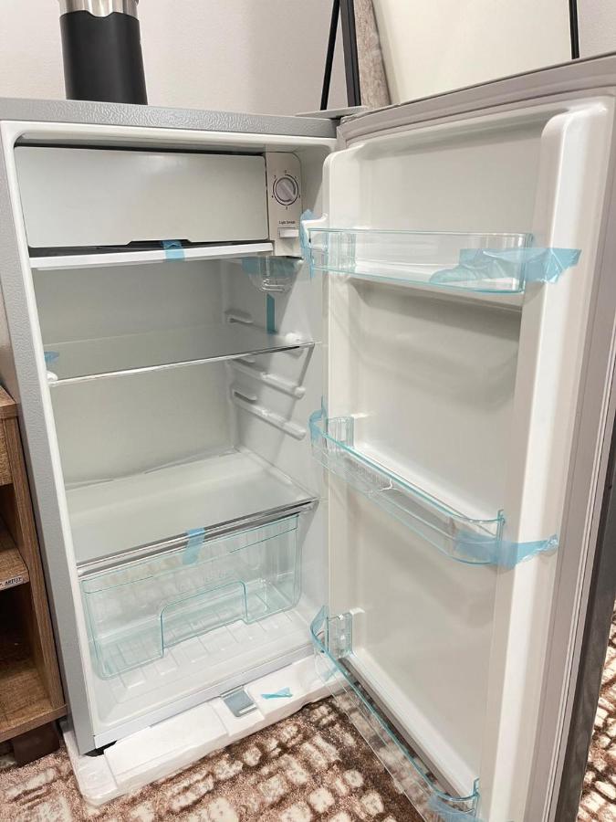 Luxury Room with Marina view close to JBR Beach and Metro with Shared Kitchen - 5