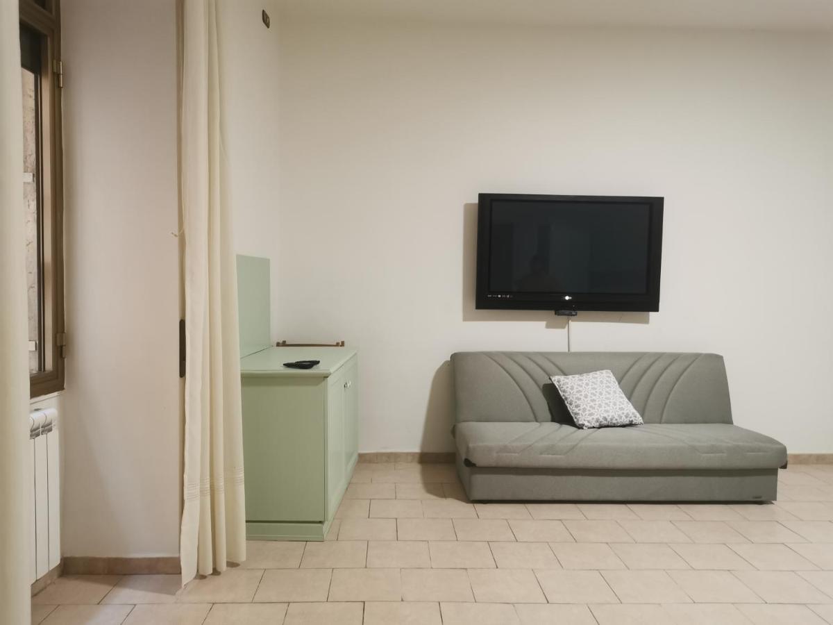 la casa di Ade - 5